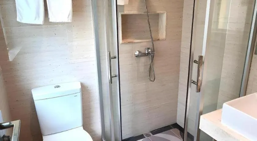 Hong Thai Hotel Macau