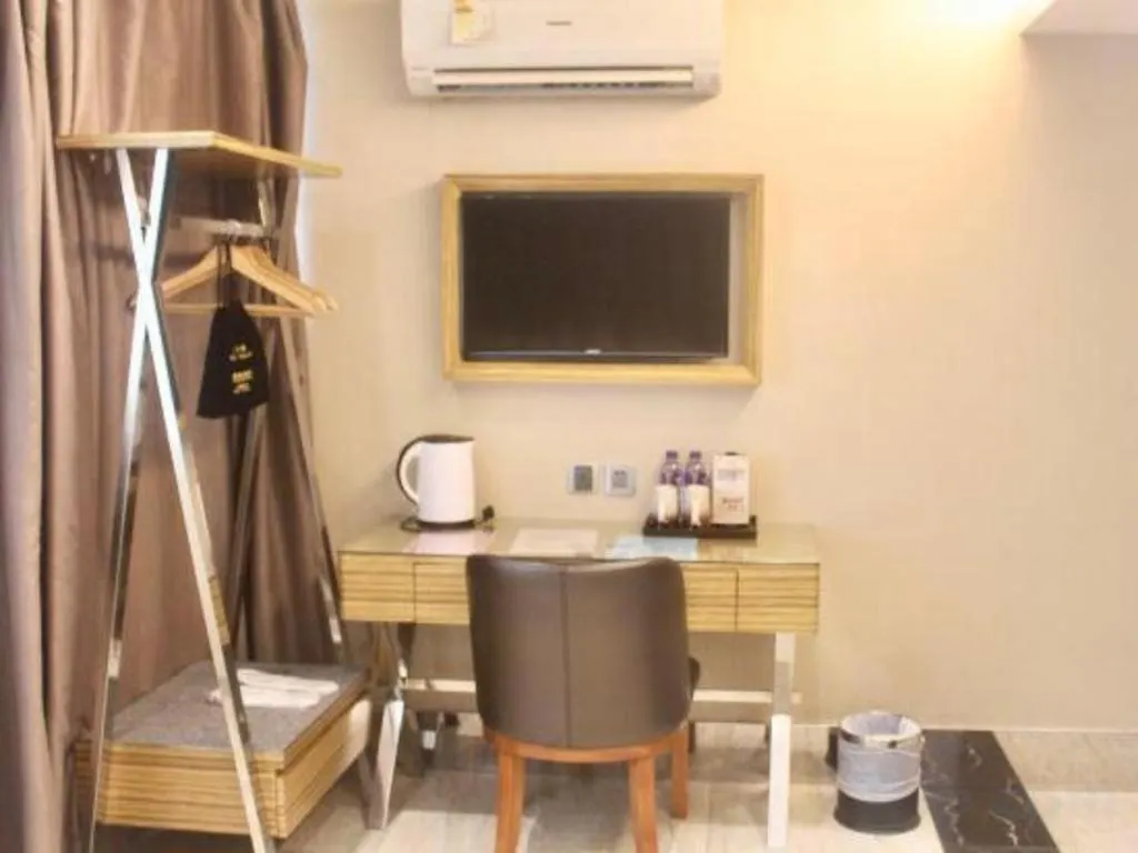 Hong Thai Hotel Macau 2*,  China