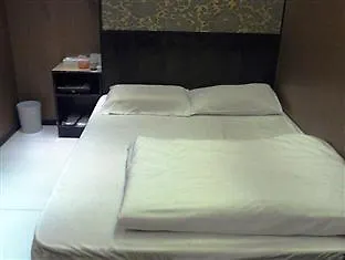 Hong Thai Hotel Macau