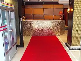 Hong Thai Hotel Macau 2*,